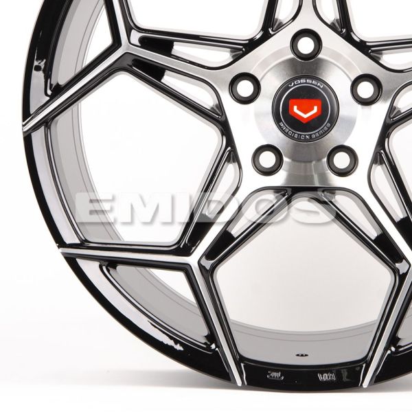 ЛИТЫЕ ДИСКИ 80496 VEEMANN BX04-CS242 18 J8 ET35 5X114.3 73.1 ЧЁРНЫЙ + ПОЛИРОВАННЫЕ СПИЦЫ
