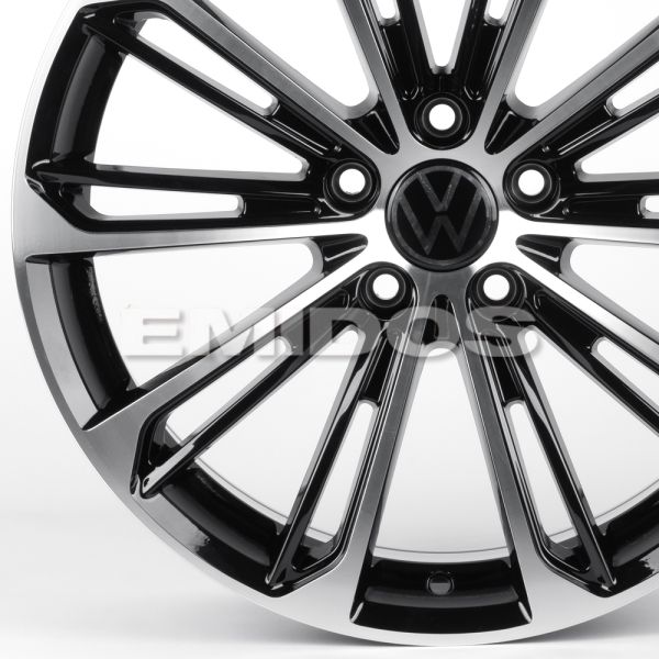 ЛИТЫЕ ДИСКИ 82094 VOLKSWAGEN IVF-3030-SF069 18 J8 ET35 5X112 57.1 ЧЁРНЫЙ + ПОЛИРОВАННЫЕ СПИЦЫ