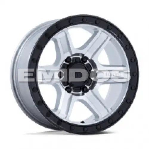 KMC KM551 OUTRUN MACHINED W/ GLOSS BLACK LIP 6x135 17R 8.5 87.1 -10
