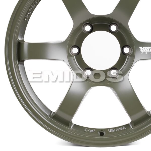 ЛИТЫЕ ДИСКИ 80787 RAYS 6082X-DS193 18 J9 ET0 6X139.7 106.1 ЗЕЛЁНЫЙ МАТОВЫЙ